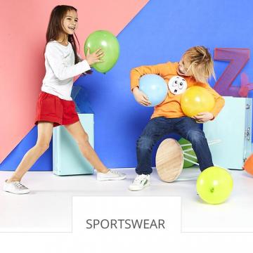 SPORTSWEAR