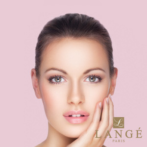 Lang&eacute; Paris