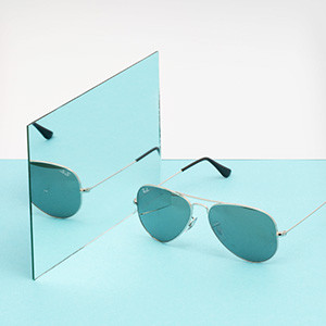Ray-Ban