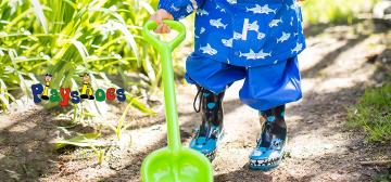 Playshoes