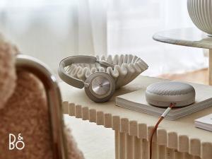 BANG & OLUFSEN