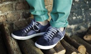 Sneakers