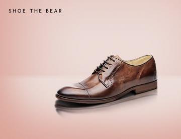 Shoe the bear