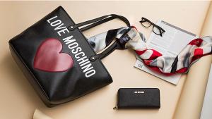 Love Moschino