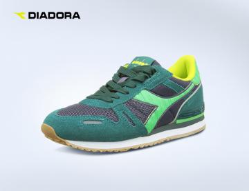 Diadora